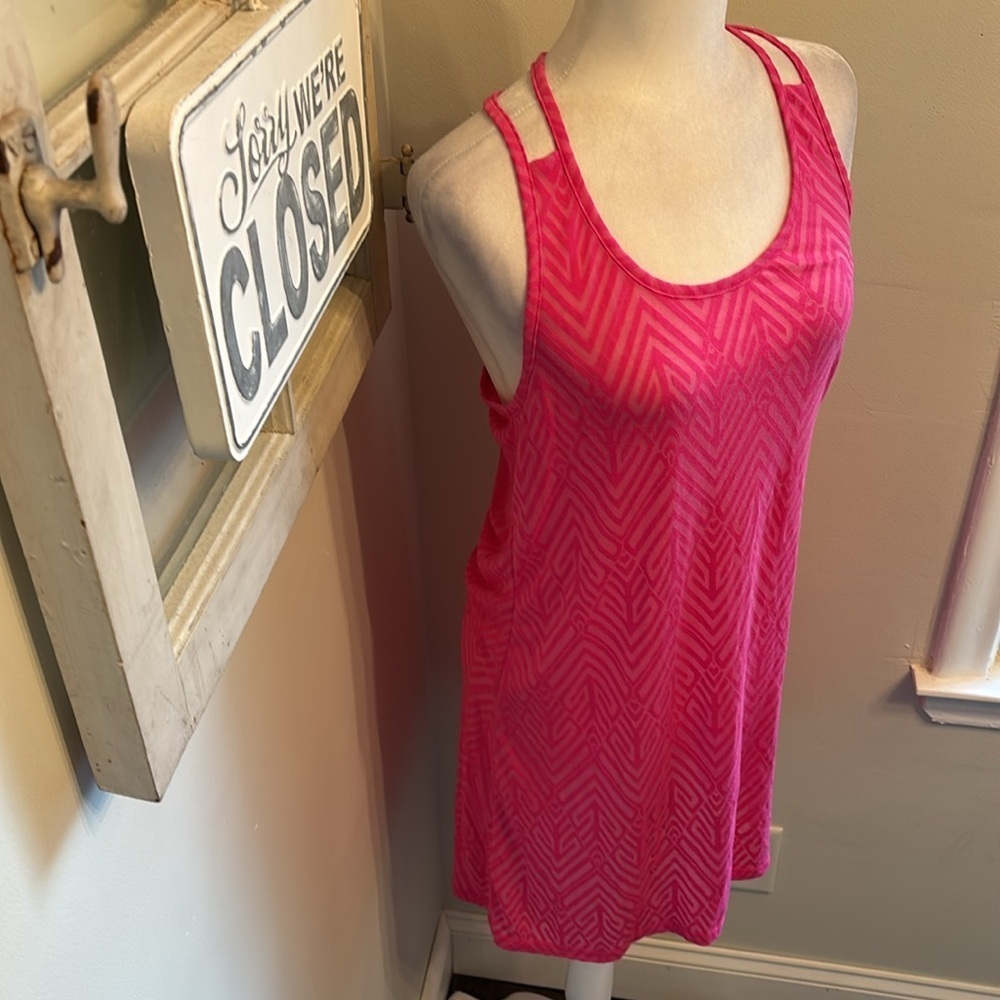 Balance Collection Geometric Pattern Braided Razor Back Cover Up Fuschia NWT - Picture 3 of 10